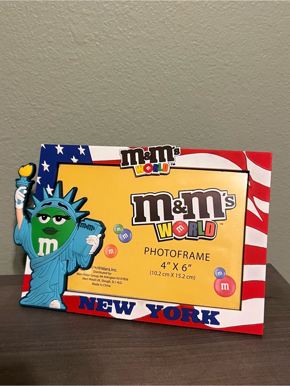 vintage 2012 M&M's World New York Photoframe
